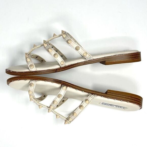 Steve Madden Muni Bone White Vegan Leather Strappy Pyramid Studded Sandals 9 - Picture 4 of 10
